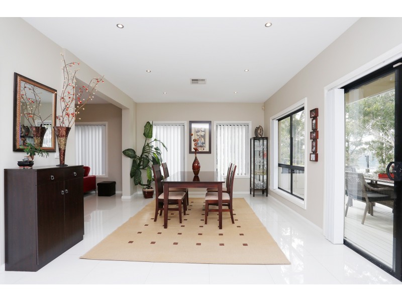 184 St George Crescent, Sandy Point NSW 2172