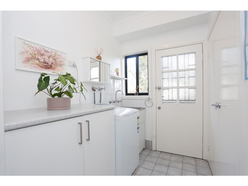 184 St George Crescent, Sandy Point NSW 2172