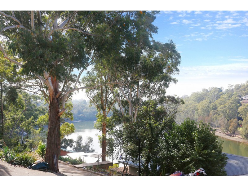 184 St George Crescent, Sandy Point NSW 2172