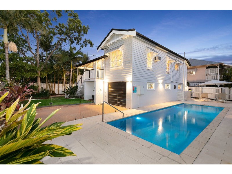 22 Orchard Street, Hawthorne QLD 4171