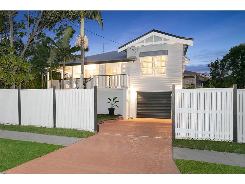 22 Orchard Street, Hawthorne QLD 4171