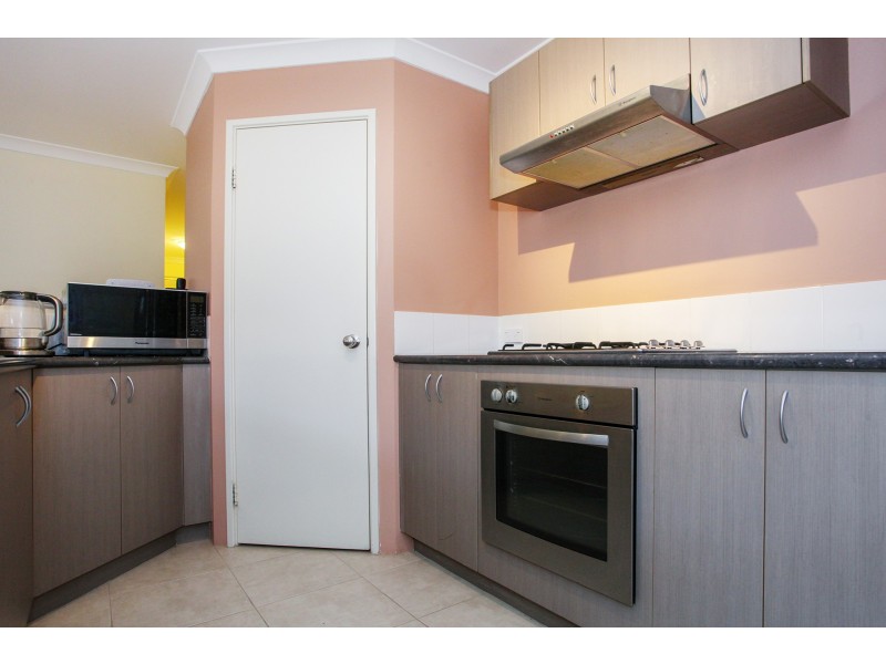 7 Kelso Close, Sinagra WA 6065