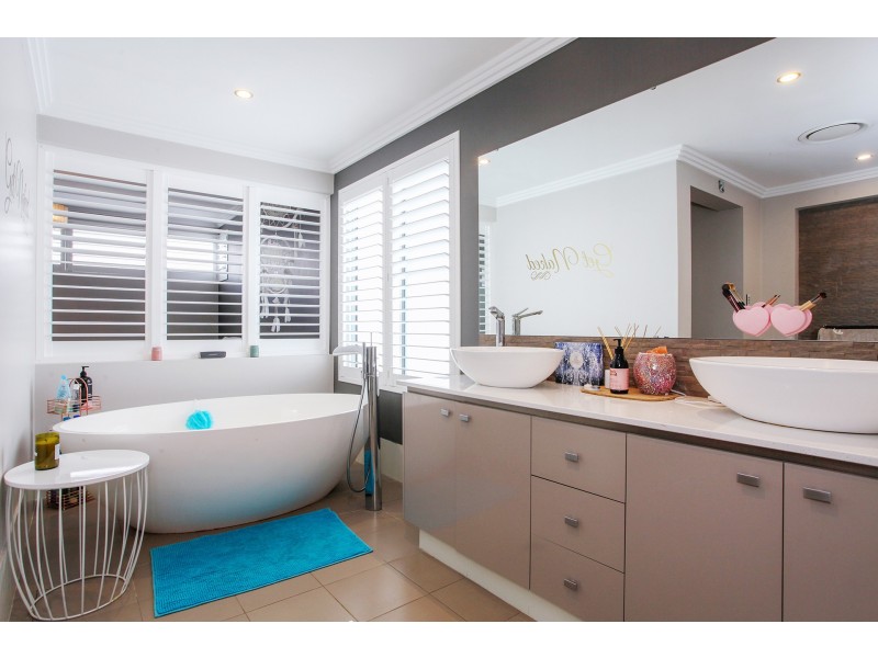 31 Thomby Avenue, Aveley WA 6069