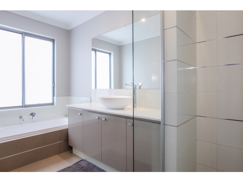 31 Thomby Avenue, Aveley WA 6069