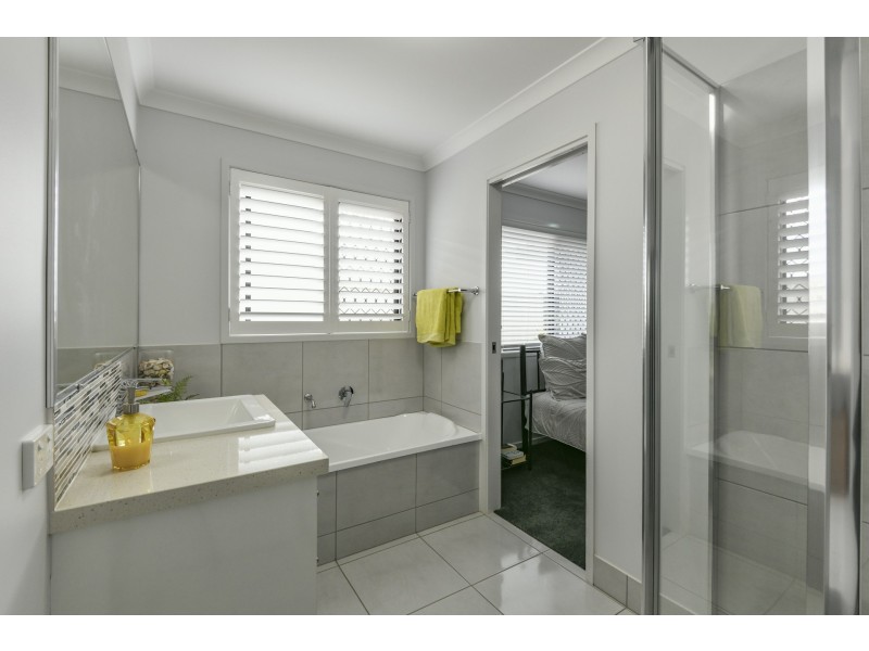 5 Augusta Court, Bargara QLD 4670