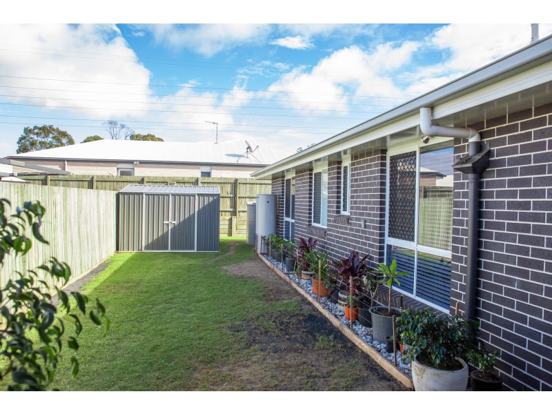 3 Renshaw Crescent, Kearneys Spring QLD 4350