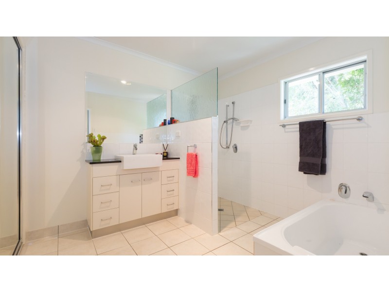 18 George Milton Street, West Mackay QLD 4740