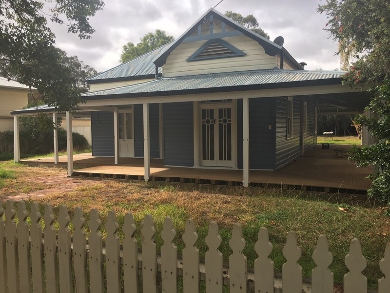 8 Milda St, Gilgandra NSW 2827