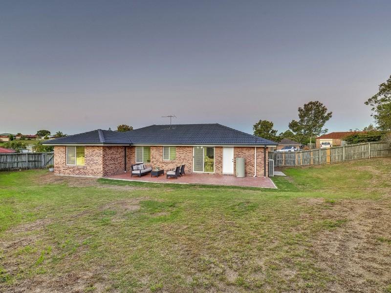 34 Streamview Crescent, Springfield QLD 4300