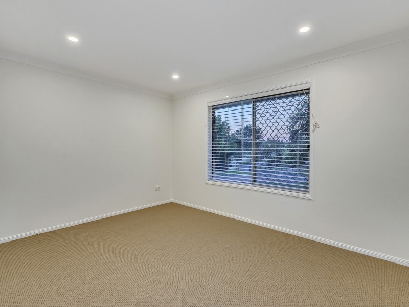 34 Streamview Crescent, Springfield QLD 4300