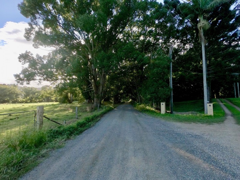 61 Clarkes Road, Mooball NSW 2483