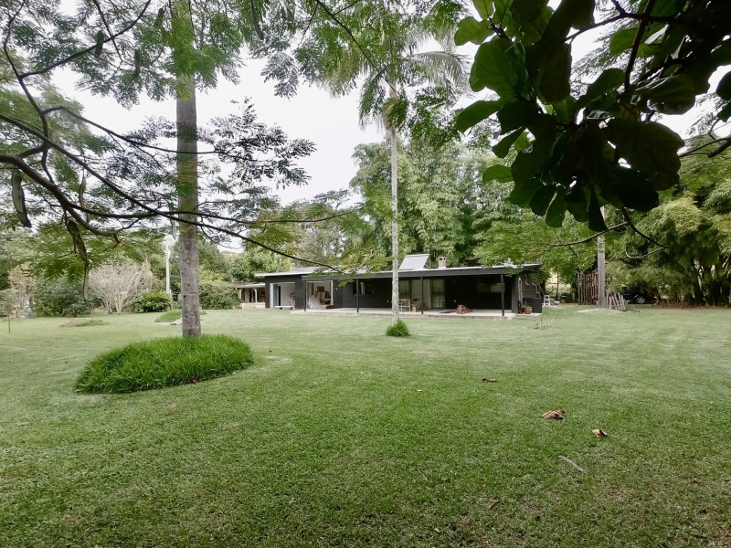 61 Clarkes Road, Mooball NSW 2483