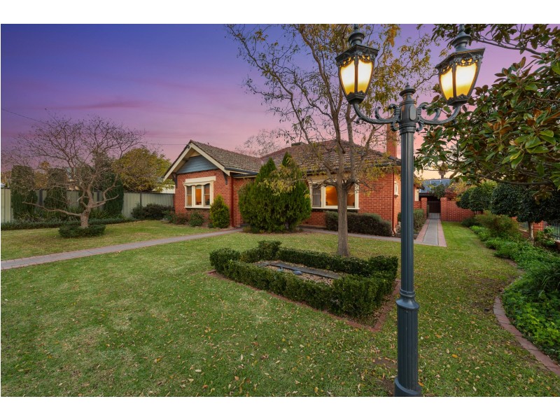 21 Crisp Street, Wangaratta VIC 3677