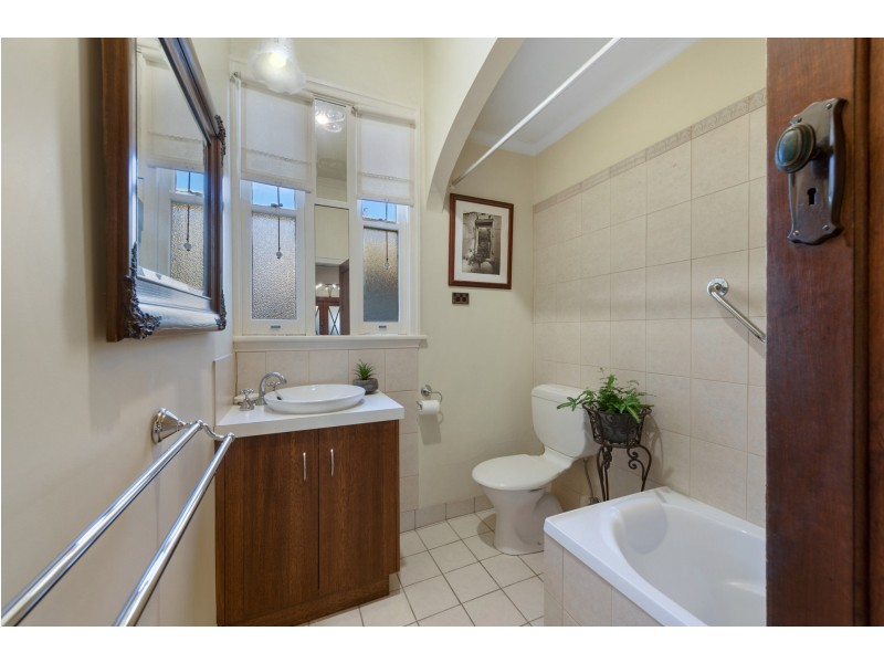 21 Crisp Street, Wangaratta VIC 3677