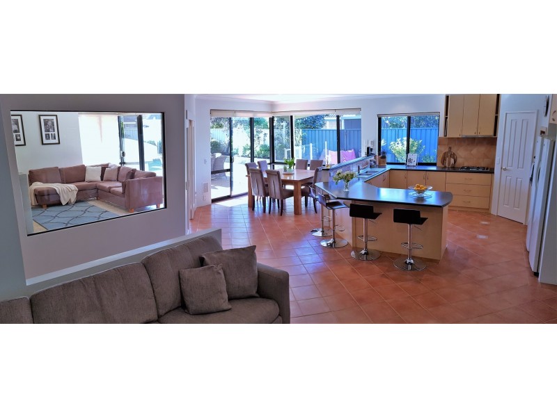 26 Ashridge Turn, Canning Vale WA 6155