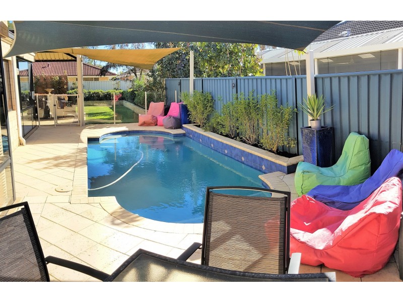 26 Ashridge Turn, Canning Vale WA 6155