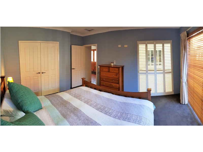 26 Ashridge Turn, Canning Vale WA 6155