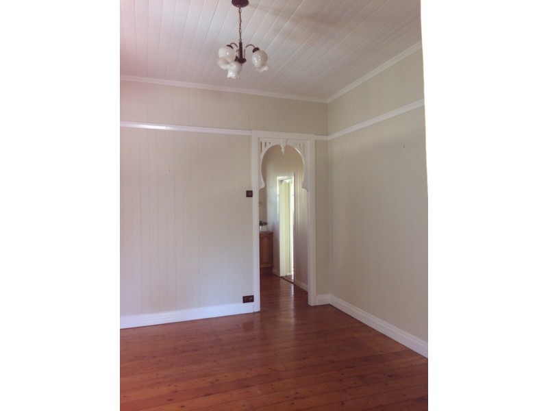 24 Orchard Street, Hawthorne QLD 4171