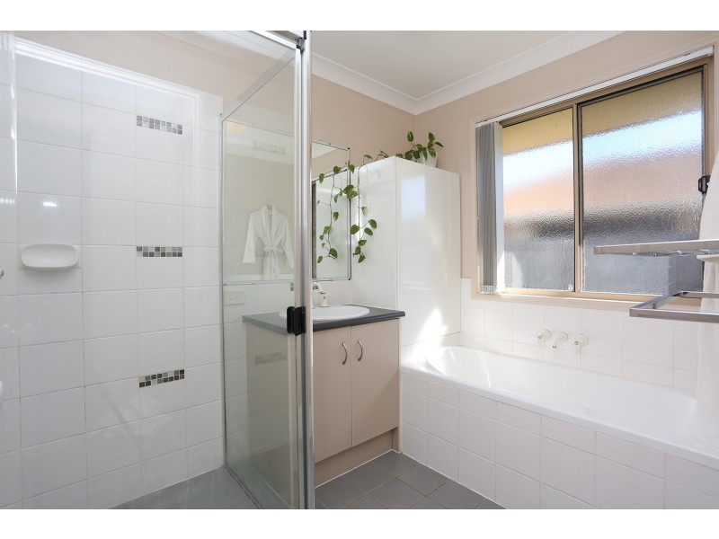 7 Middle Barten Court, Bray Park QLD 4500