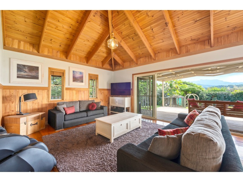 5 Booyong Place, Nobbys Creek NSW 2484