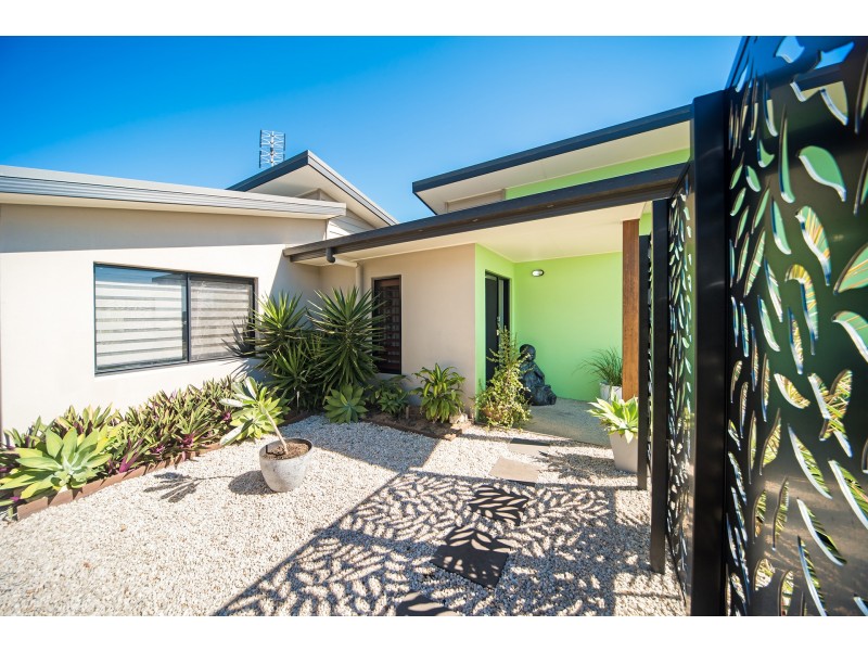 57 Endeavour Circuit, Cannonvale QLD 4802
