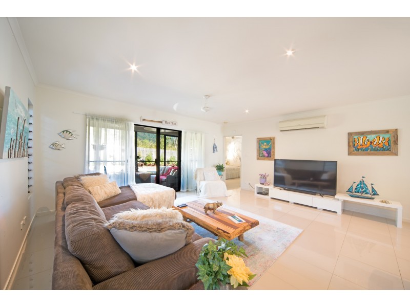 57 Endeavour Circuit, Cannonvale QLD 4802