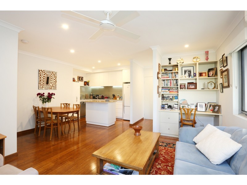 9 Champion Crescent, Floreat WA 6014