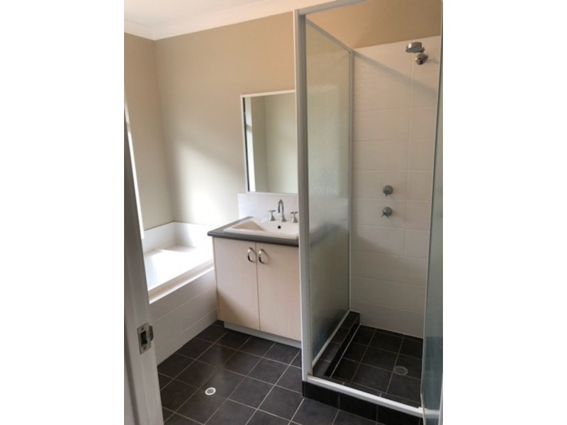 8 Island drive, Augusta WA 6290