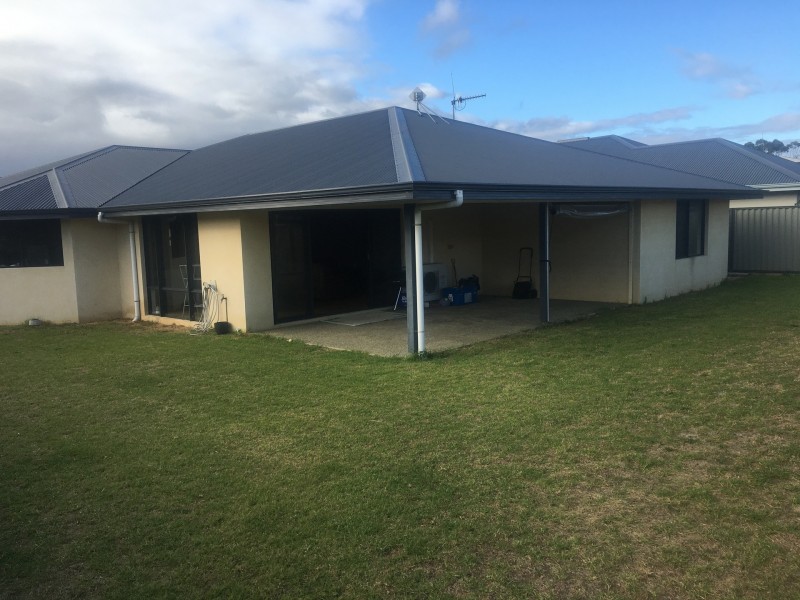 8 Island drive, Augusta WA 6290