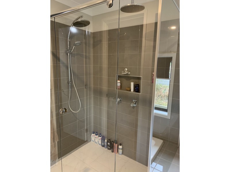 1 Horton Place, Regency Downs QLD 4341