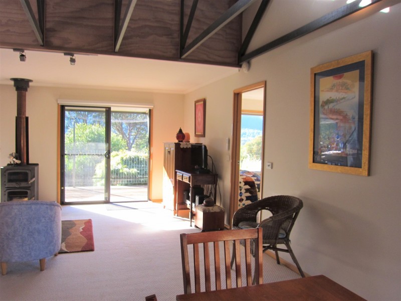 74 Kiewa Valley Highway, Tawonga VIC 3697