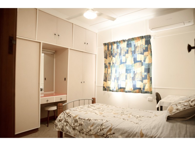 251 Hook Street, Berserker QLD 4701