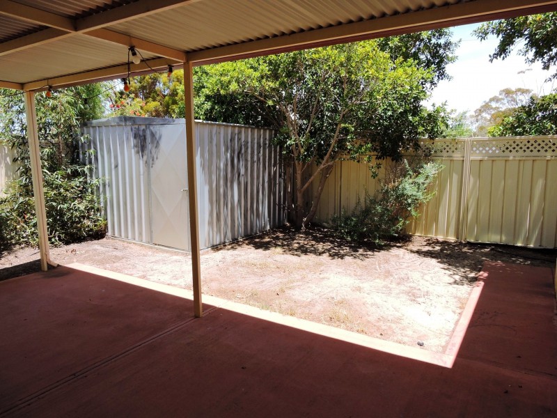 19 Cowan Way, Merredin WA 6415
