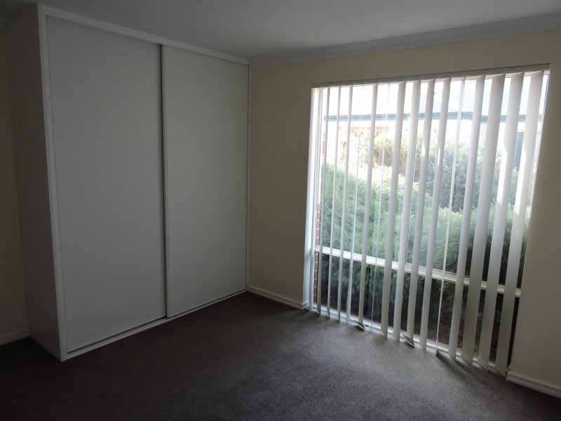 19 Cowan Way, Merredin WA 6415