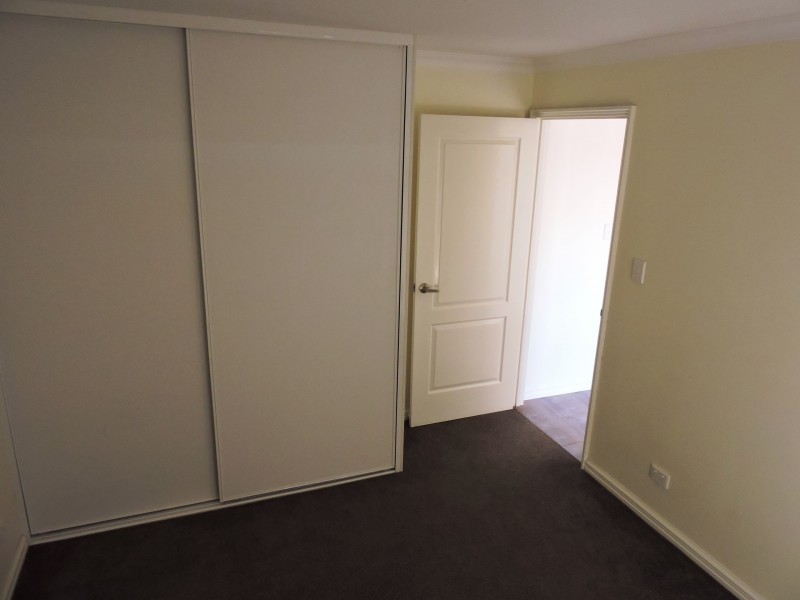 19 Cowan Way, Merredin WA 6415
