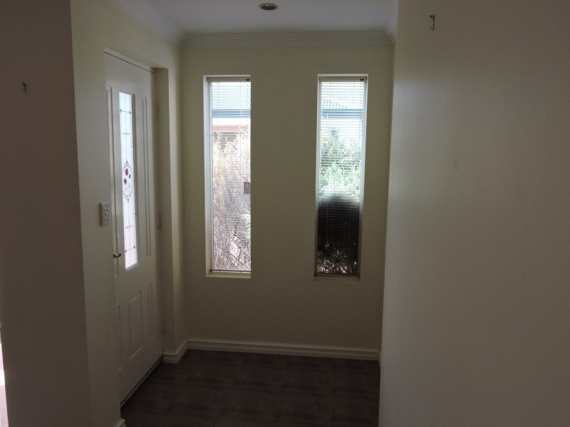 19 Cowan Way, Merredin WA 6415