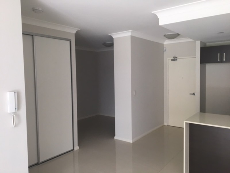 8 Myrtle Street, Prospect NSW 2148