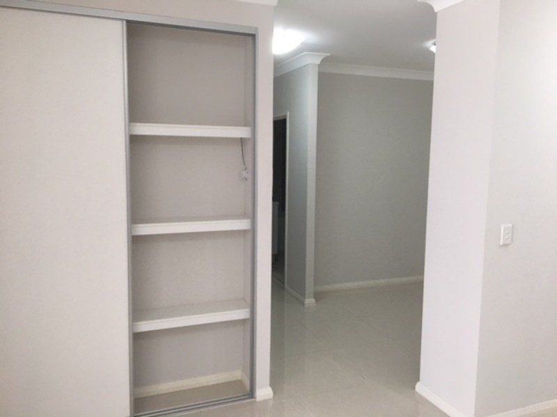 8 Myrtle Street, Prospect NSW 2148