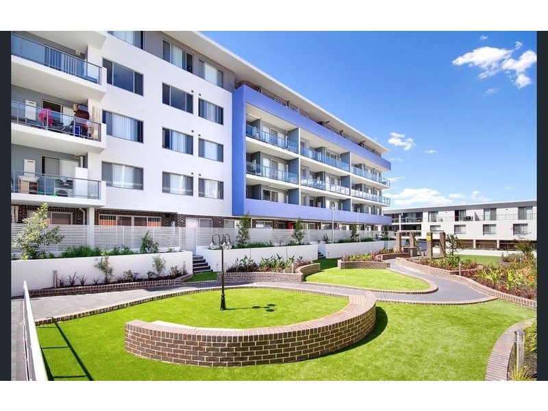 8 Myrtle Street, Prospect NSW 2148