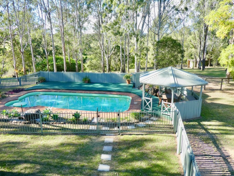 176-178 Sharon Drive, North Maclean QLD 4280