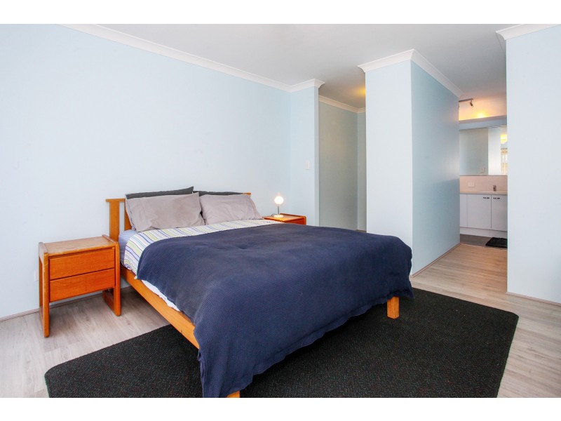 160A Raleigh Street, Carlisle WA 6101