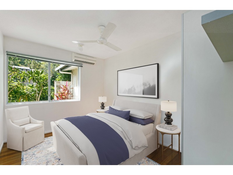19 Sommerville Cr, Whitfield QLD 4870