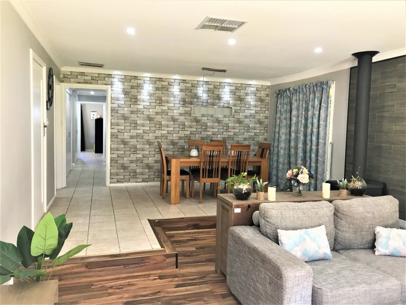 79 Hill Street, Waroona WA 6215