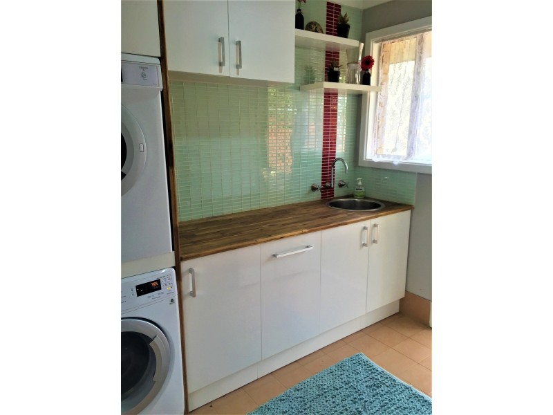 79 Hill Street, Waroona WA 6215