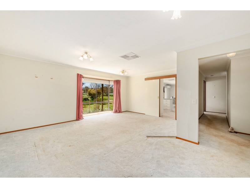 14 Bruce Street, Holbrook NSW 2644