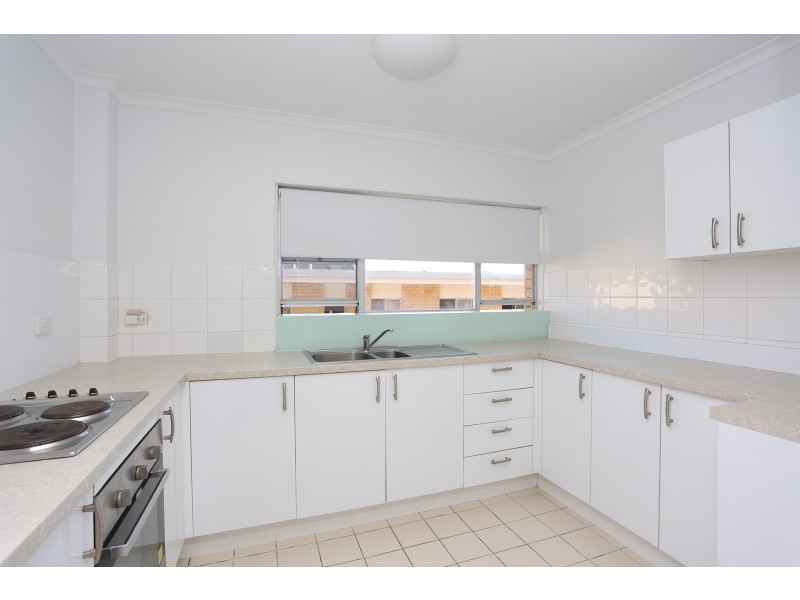 10/10 Sunrise Boulevard, Surfers Paradise QLD 4217