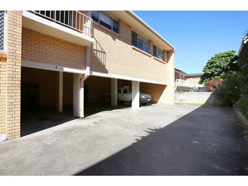 10/10 Sunrise Boulevard, Surfers Paradise QLD 4217