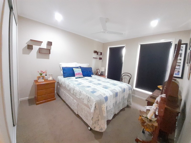 48 Moor Circuit, Warner QLD 4500