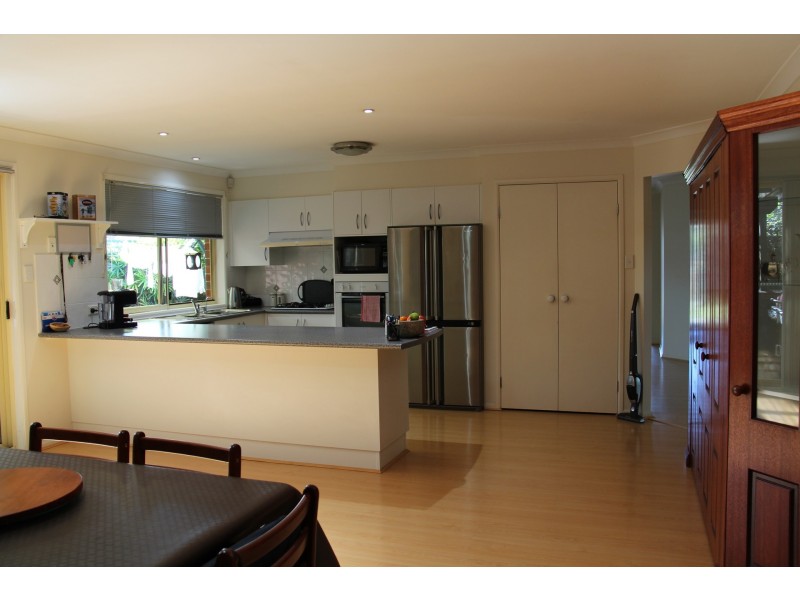 21 Boronia Avenue, Sanctuary Point NSW 2540