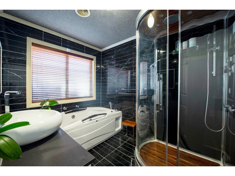 1 Olinda Place, Conder ACT 2906